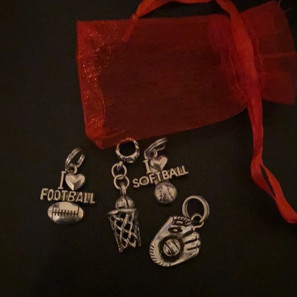 Charm bracelet set - Picture 3 of 6